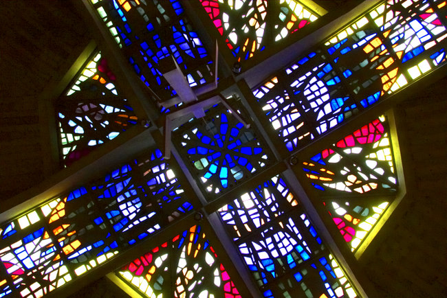 A massive stained glass window in the roof.